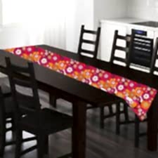 Geometrik Çiçekli Model Runner