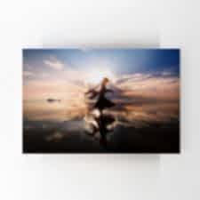 Göldeki Kadın Tablosu