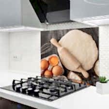 Hamur Merdane ve Yumurtalar Ocak Arkası Koruyucu